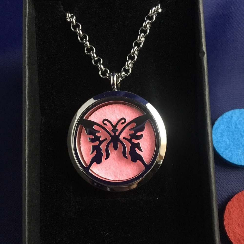 Butterfly Aromatherapy Diffuser Locket - Picture 2 of 6